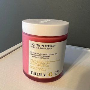 TRULY Hotter in Person Bronzer